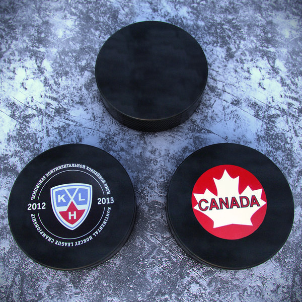 hockey puck