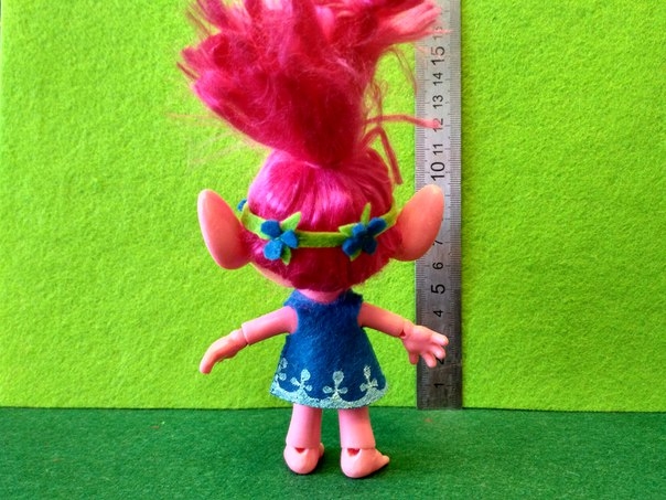 poppy troll soft toy