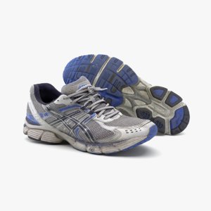 photoscaned running shoes used 3D model