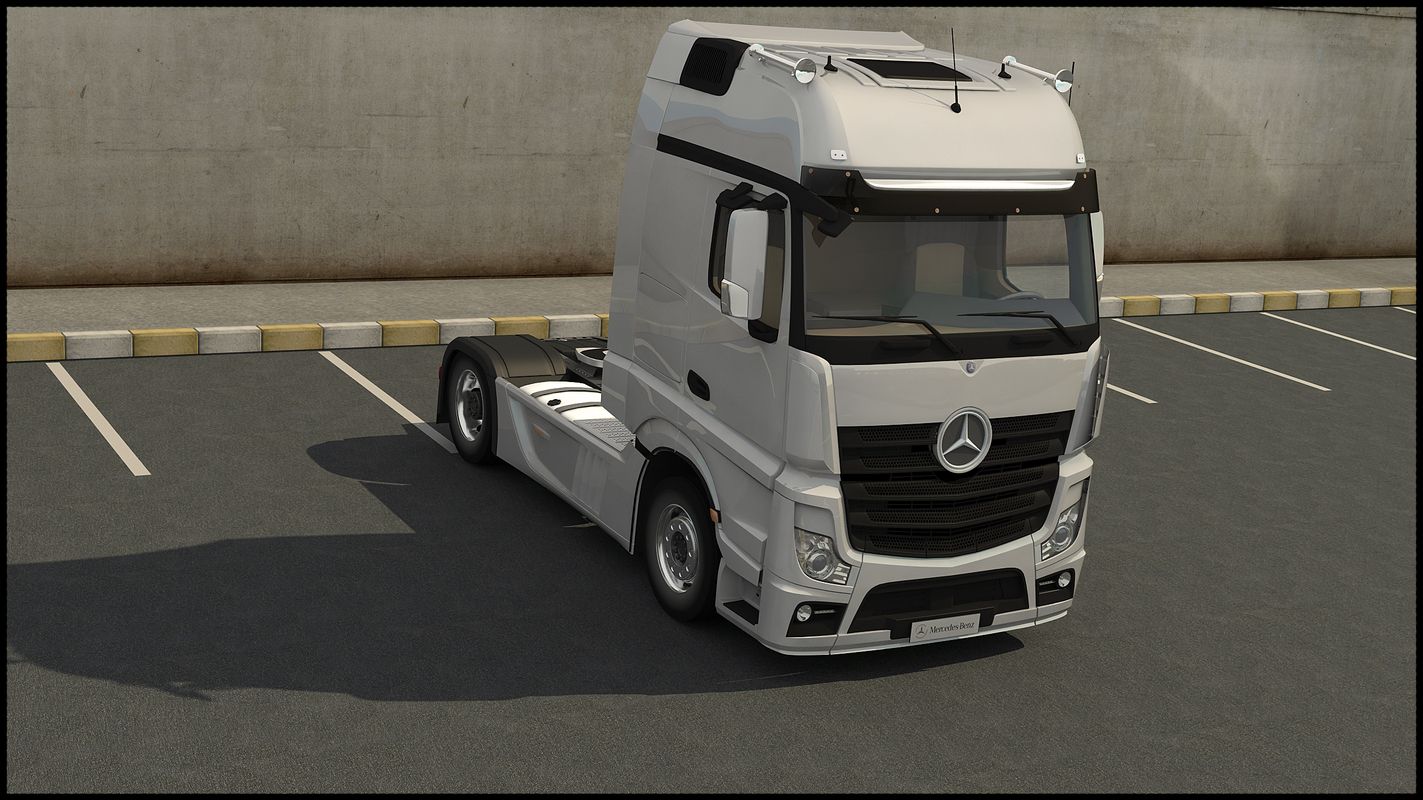 Мерседес Actros GIGASPACE