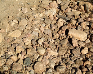 reddish multiple rocks.jpg
