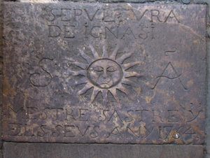 tomb_1734.JPG