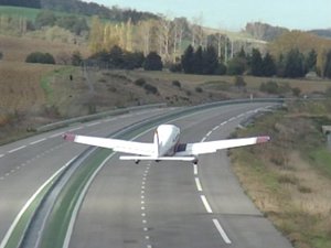 Prop Flyby 2.wav