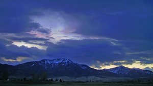 Mountain Range Timelapse