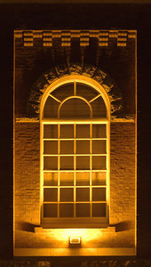 HDRI_WindowLit01