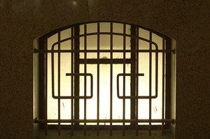 HDRI_WindowsBarred01