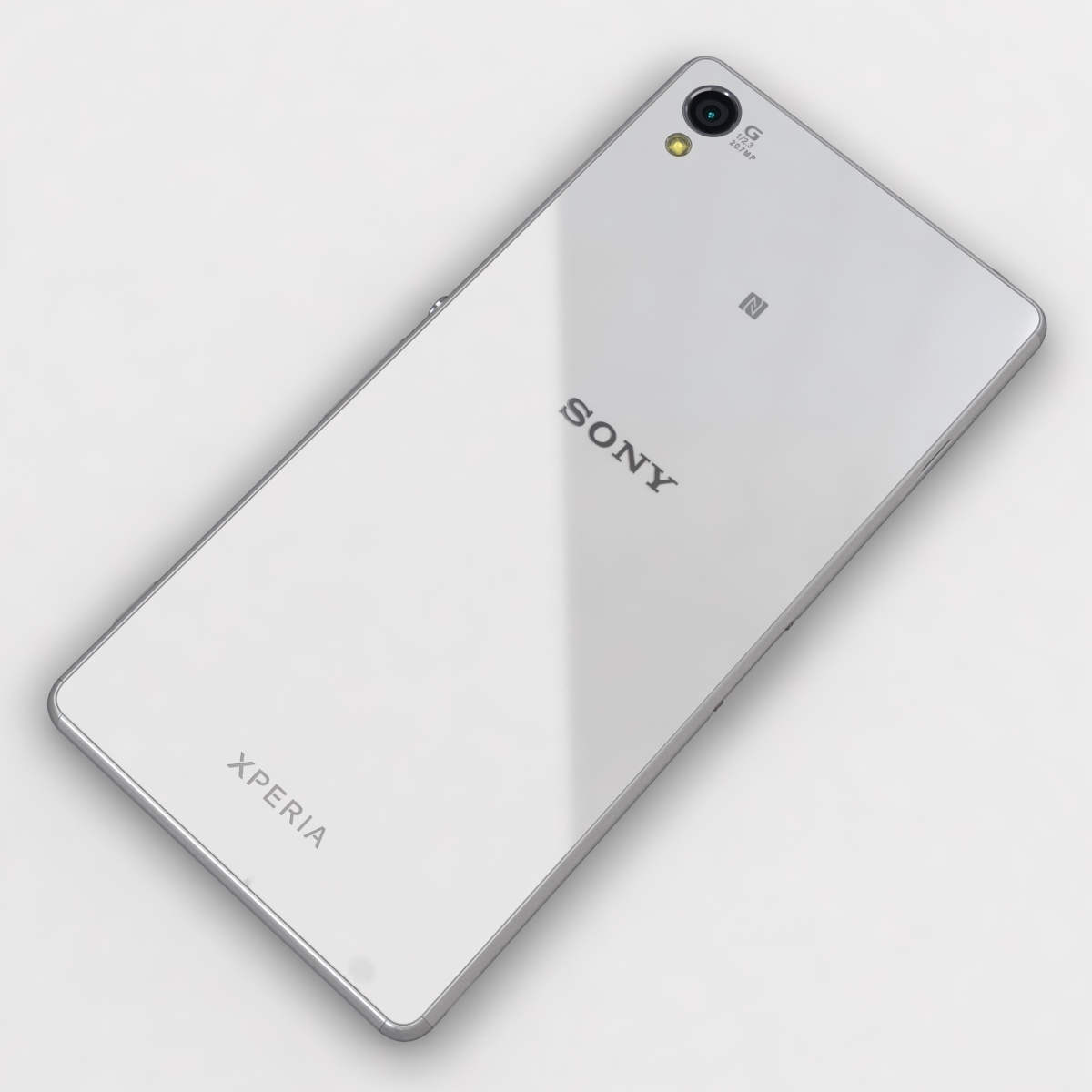 索尼xperia z3和z3双白色3d模型
