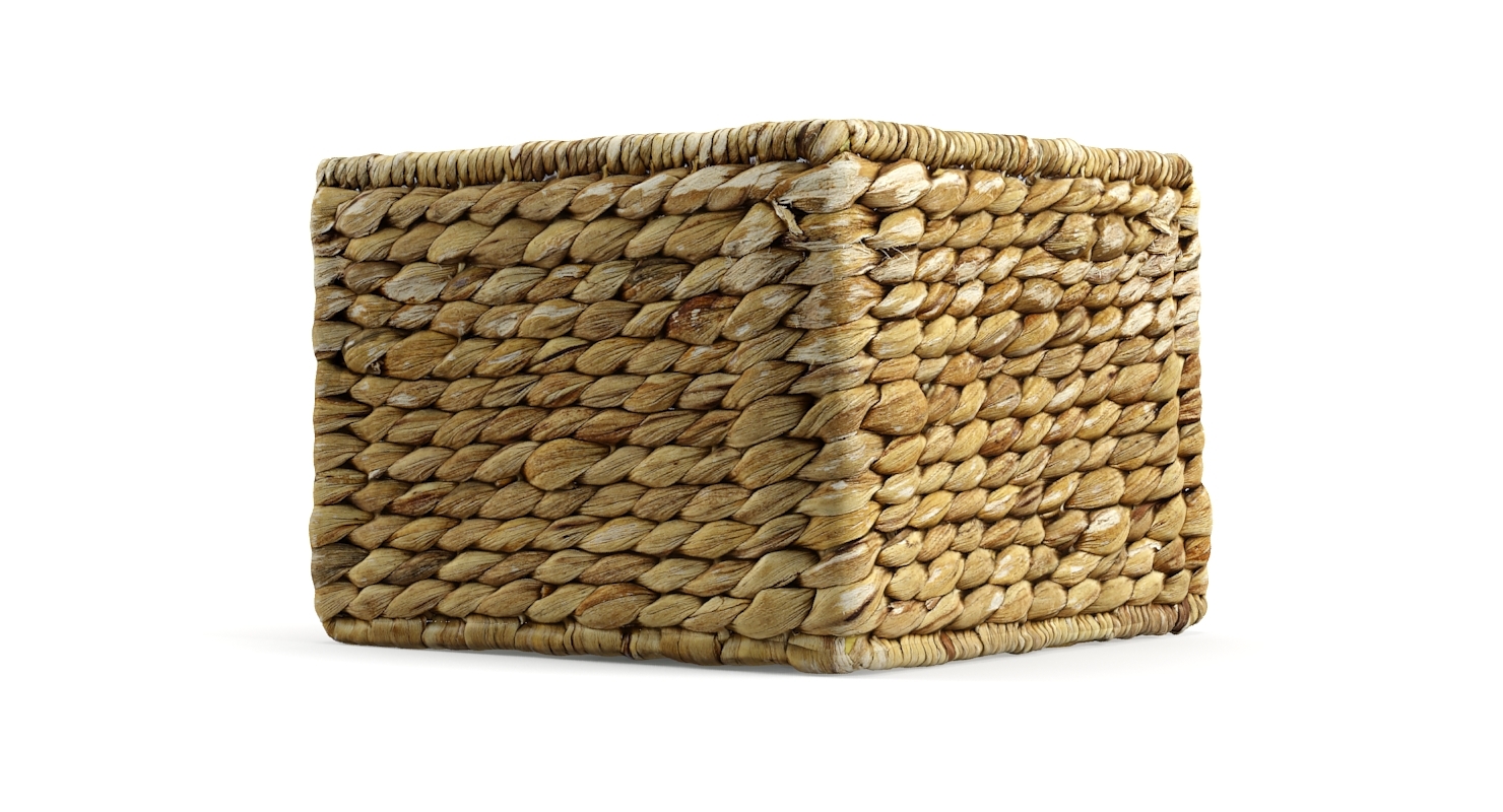 straw basket x