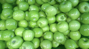 Many green apples