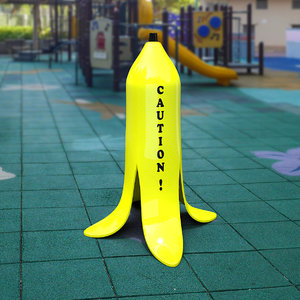 3D banana wet caution model