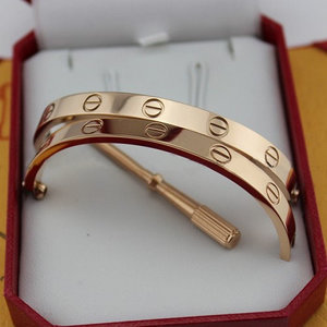 Bracelet gold